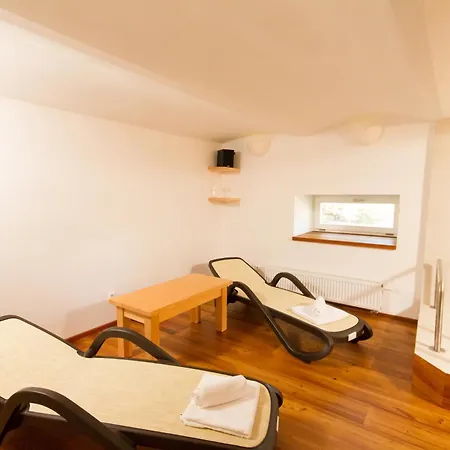 Bedrichovska Devitka Apartment